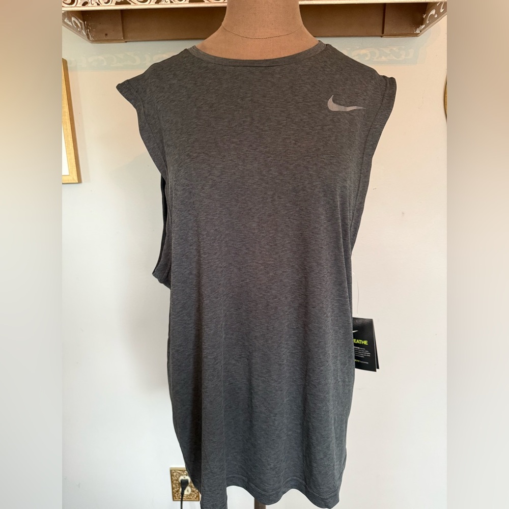 Nike Women's Charcoal Muscle Tee